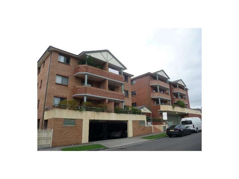 21/54-58 Amy Street, Regents Park NSW 2143