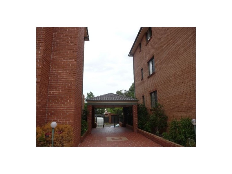 21/54-58 Amy Street, Regents Park NSW 2143