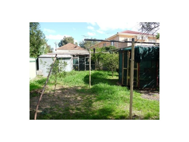 69 mona st, Auburn NSW 2144