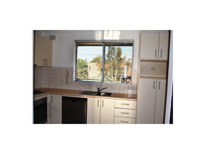 8/41 northumberland rd, Auburn NSW 2144