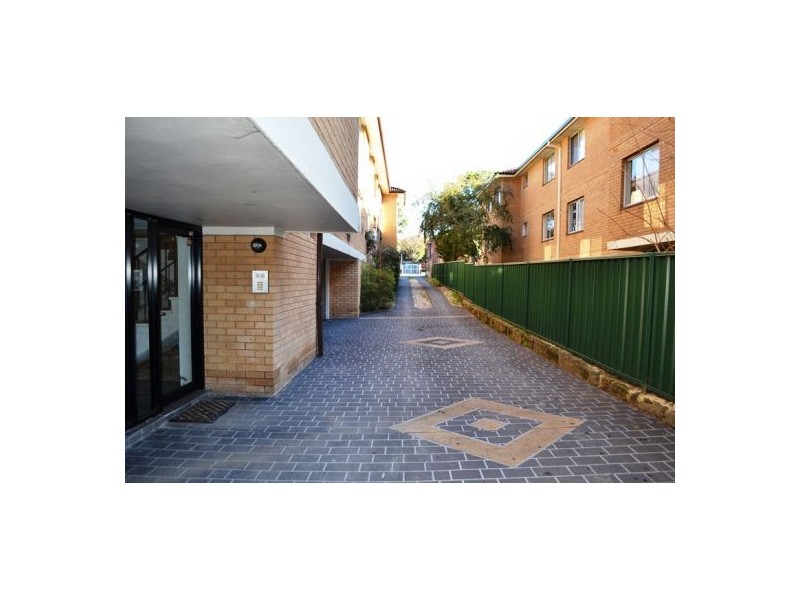 8/41 northumberland rd, Auburn NSW 2144