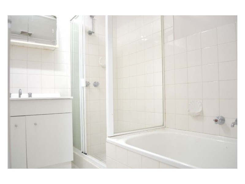 2/35-37 The Trongate, Granville NSW 2142