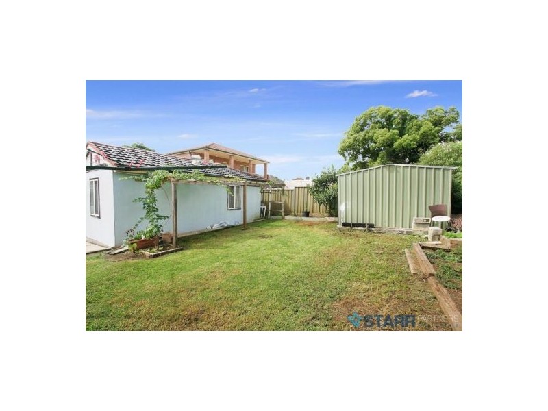 22 Pine Rd, Auburn NSW 2144