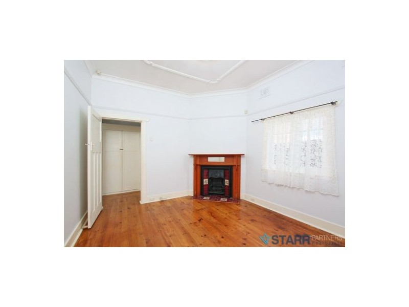 225 Park Rd, Auburn NSW 2144