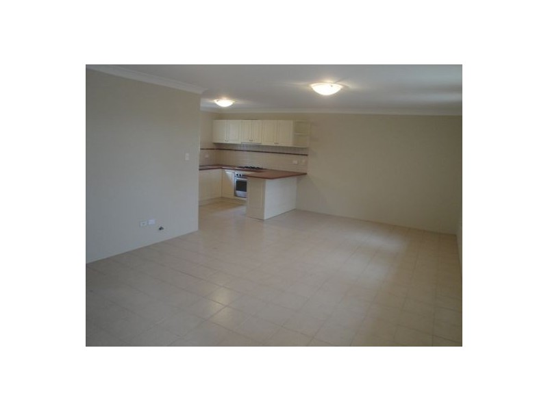 4/8 dartbrook rd, Auburn NSW 2144