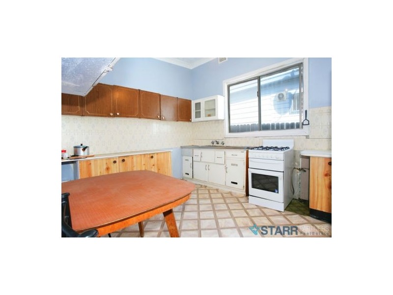 11 Kihilla Road, Auburn NSW 2144