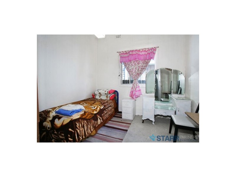 11 Kihilla Road, Auburn NSW 2144