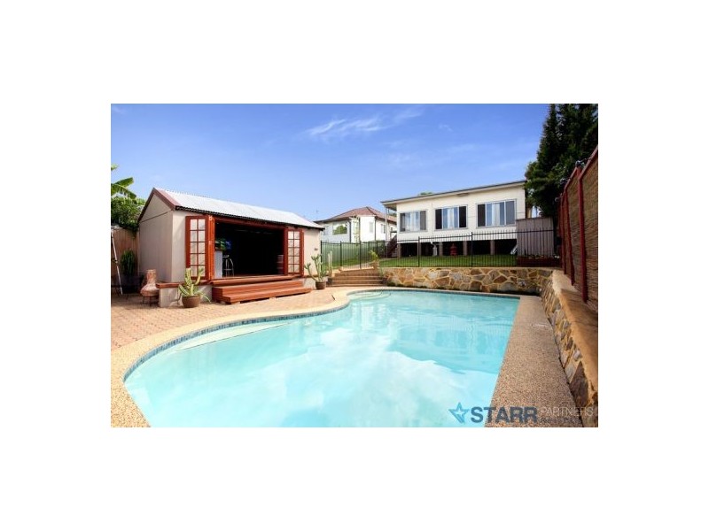 7 Downing ave, Regents Park NSW 2143
