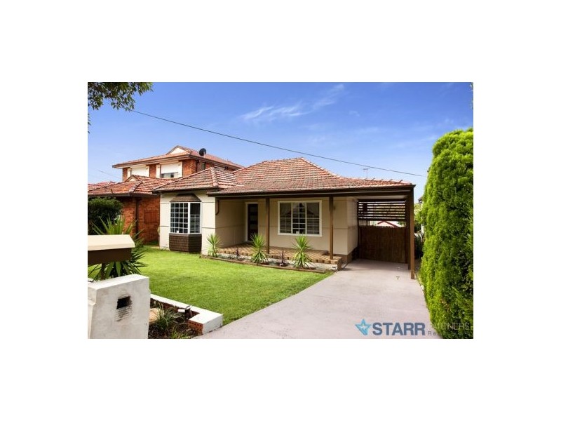 7 Downing ave, Regents Park NSW 2143