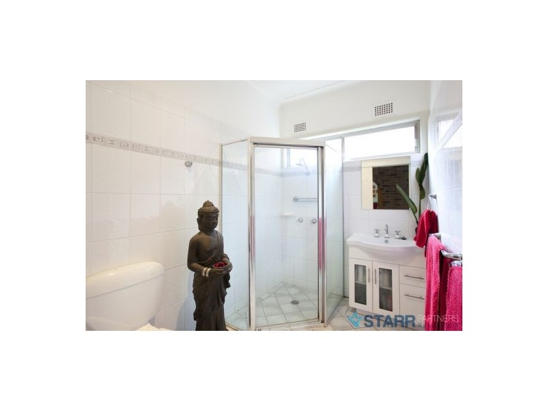 7 Downing ave, Regents Park NSW 2143