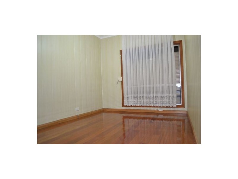 51 Wellington Rd, Auburn NSW 2144