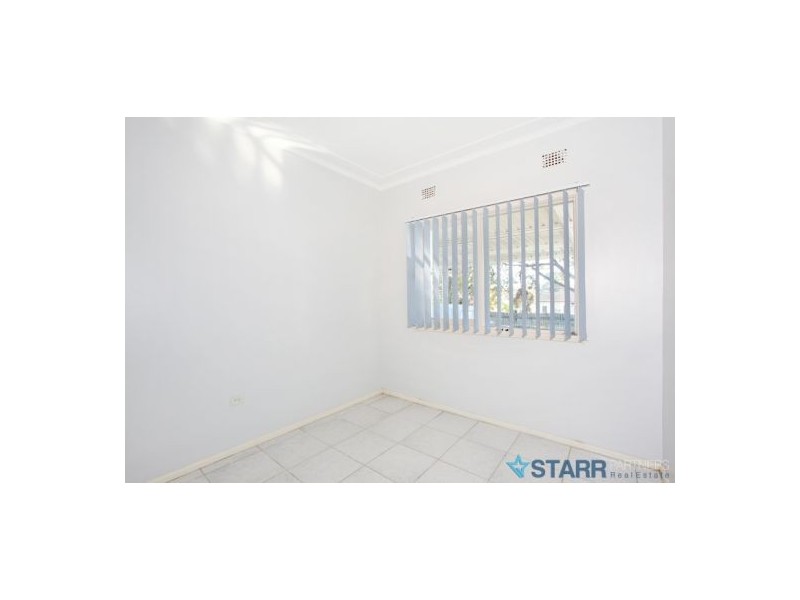 4 Kooba Street, Merrylands NSW 2160