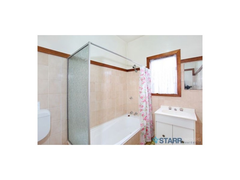 329 Excelsior Street, Guildford NSW 2161