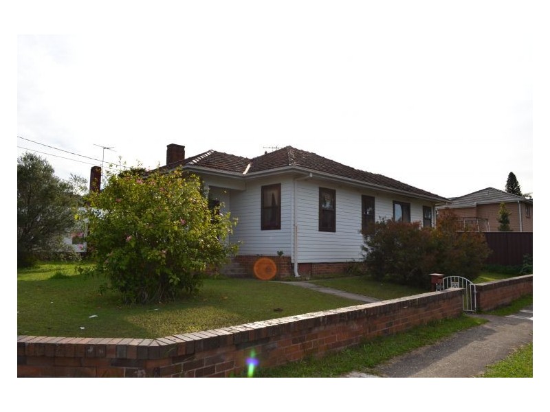 1 Dellwood st, Granville NSW 2142