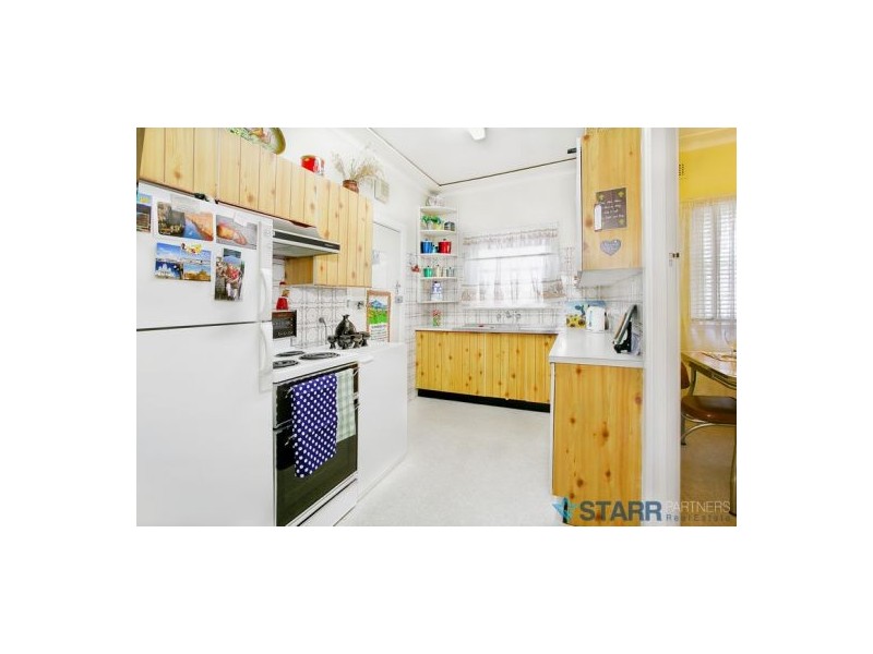 19 Wilga Street, Regents Park NSW 2143