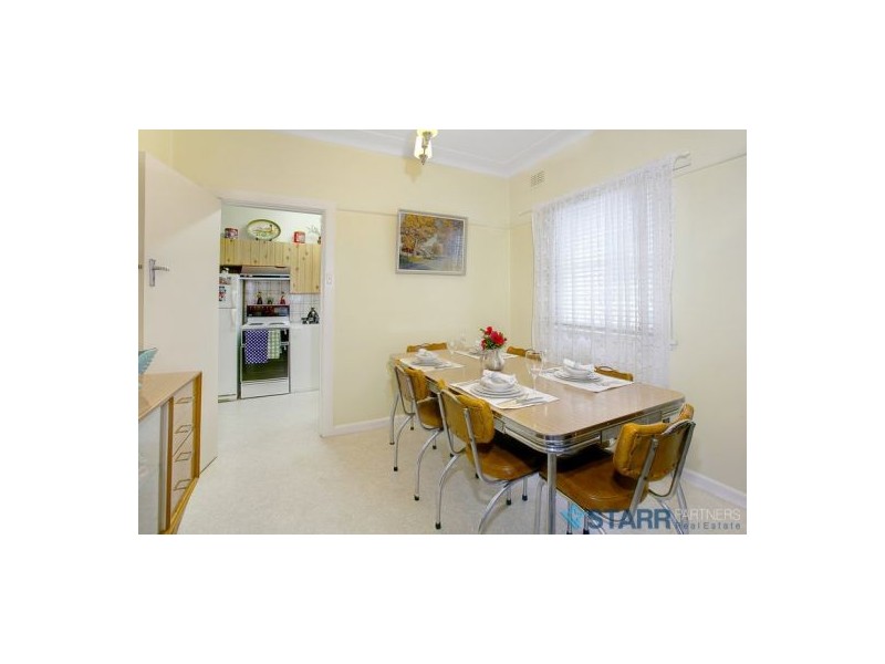 19 Wilga Street, Regents Park NSW 2143