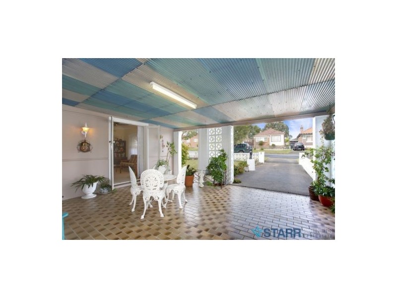 19 Wilga Street, Regents Park NSW 2143