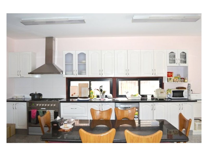 13 Harrow road, Auburn NSW 2144