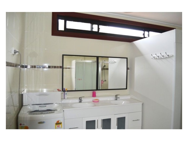 13 Harrow road, Auburn NSW 2144