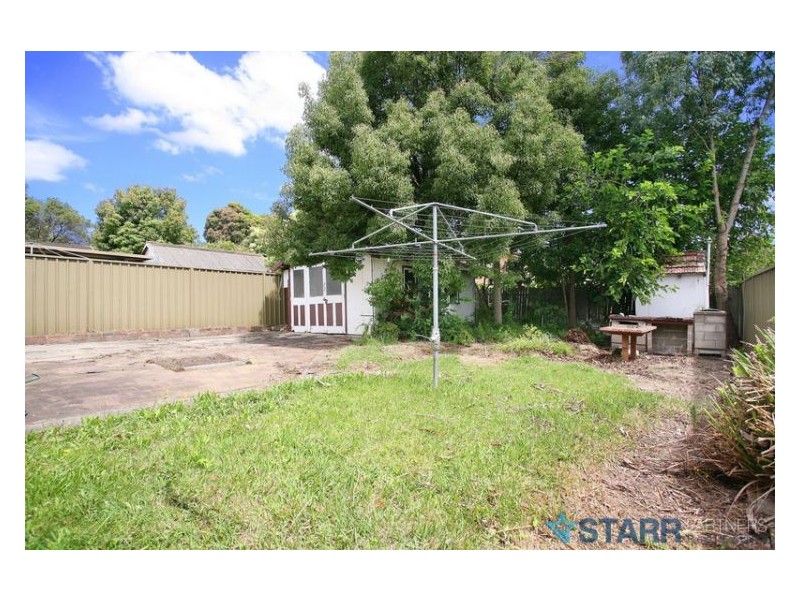 9 Birrong Avenue, Birrong NSW 2143