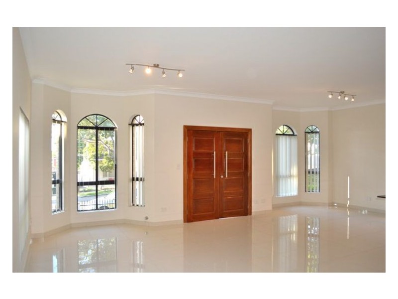 4 Langtry Ave, Auburn NSW 2144