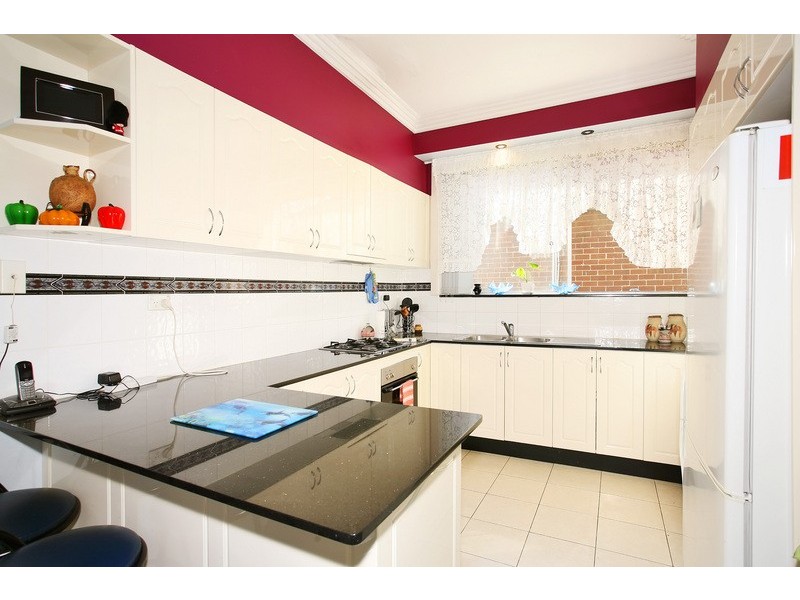 32 Gordon Road, Auburn NSW 2144