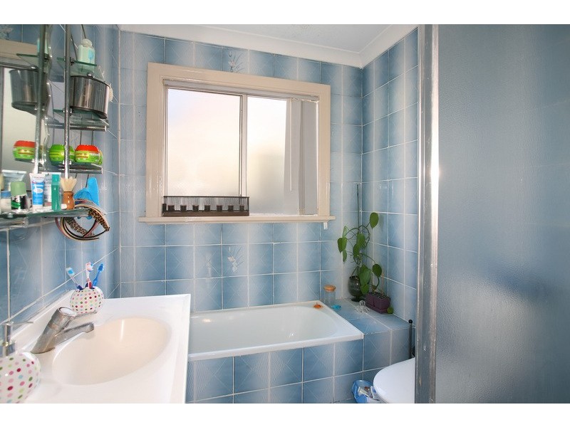 32 Gordon Road, Auburn NSW 2144