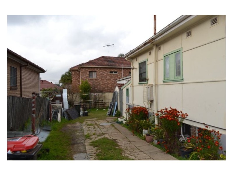 9 Melton Street South, Auburn NSW 2144