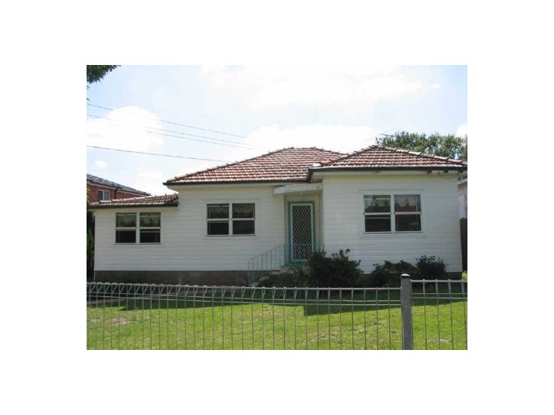 7 Carhullen Street, Merrylands NSW 2160