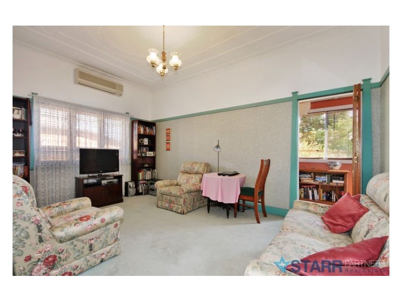 27 Chiswick Rd, Auburn NSW 2144
