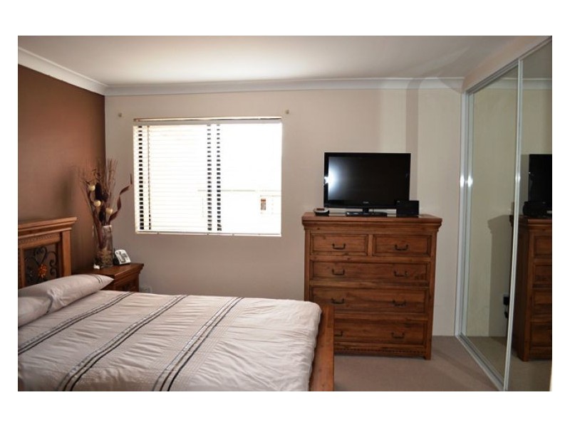 33/40-46 Station Rd, Auburn NSW 2144