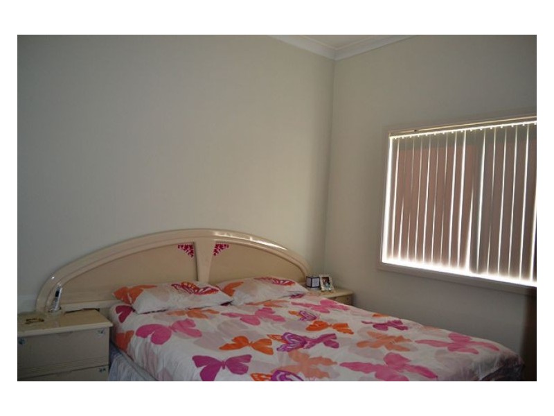 16 Gordon Rd, Auburn NSW 2144