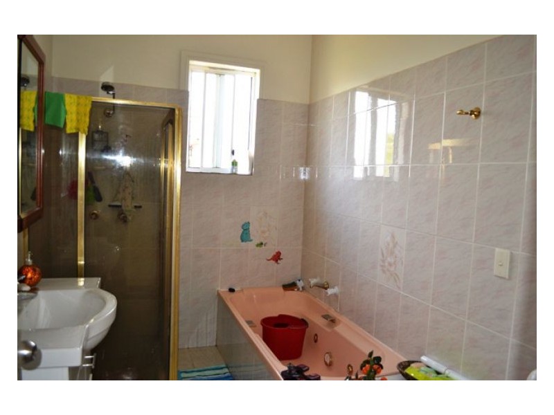 16 Gordon Rd, Auburn NSW 2144