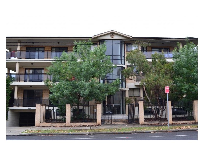 2/82  Beaconsfield st, Silverwater NSW 2128