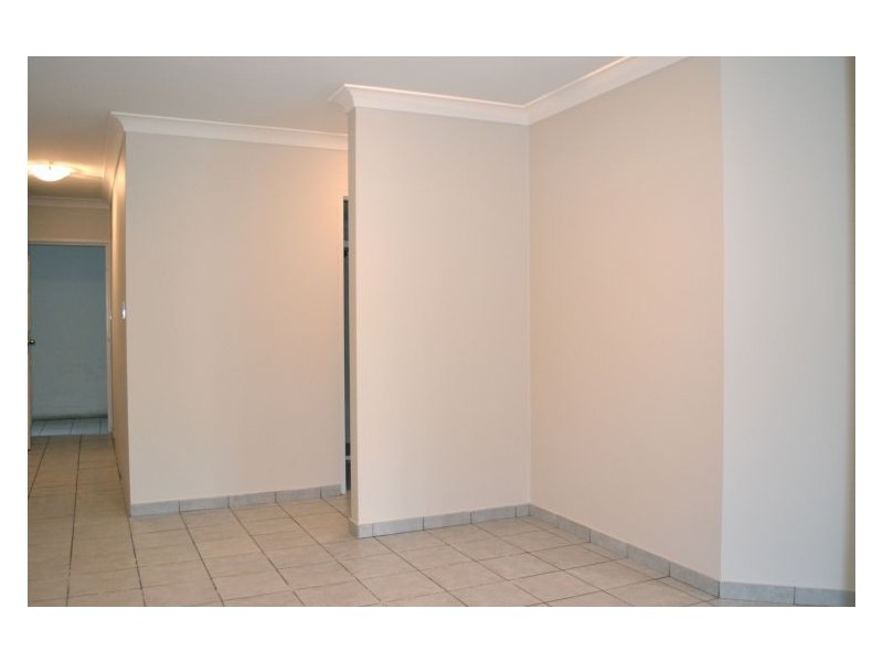 2/82  Beaconsfield st, Silverwater NSW 2128