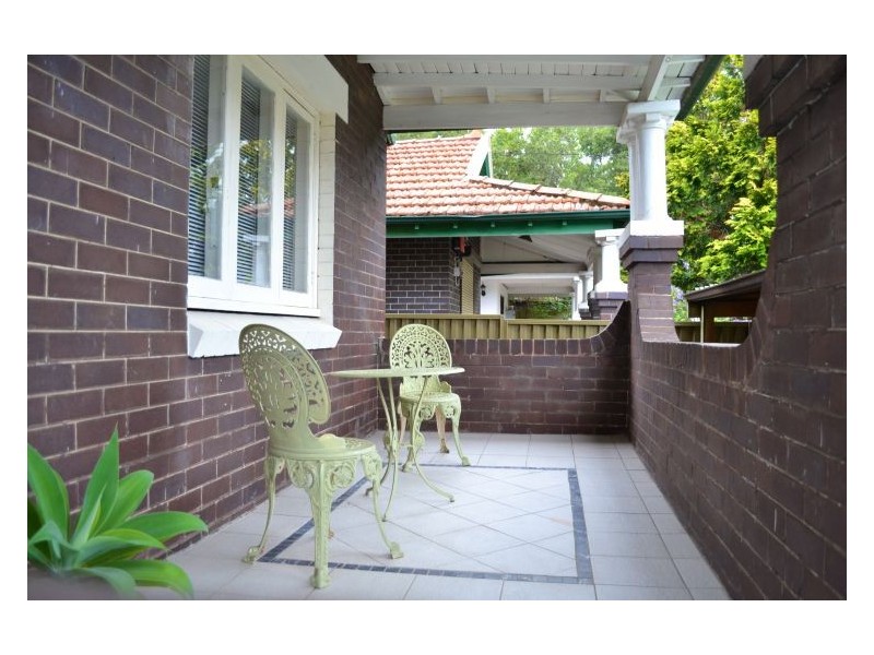77 Hampstead Rd, Auburn NSW 2144