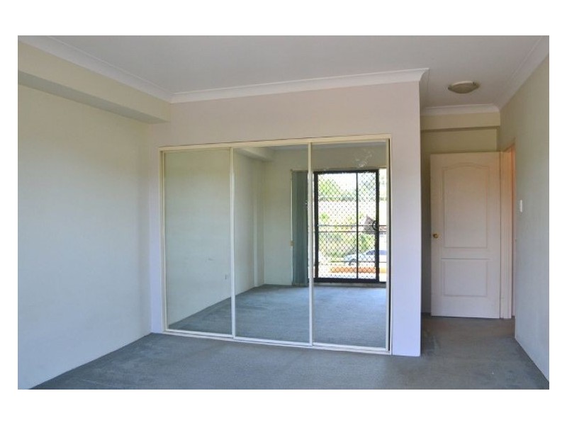 5/2-4 Water st, Lidcombe NSW 2141