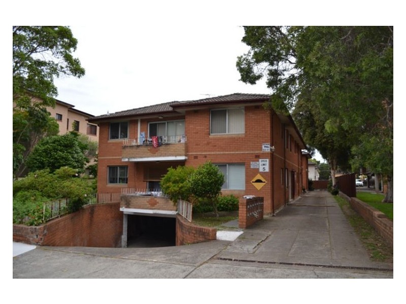 4/19 Doodson Avenue, Lidcombe NSW 2141