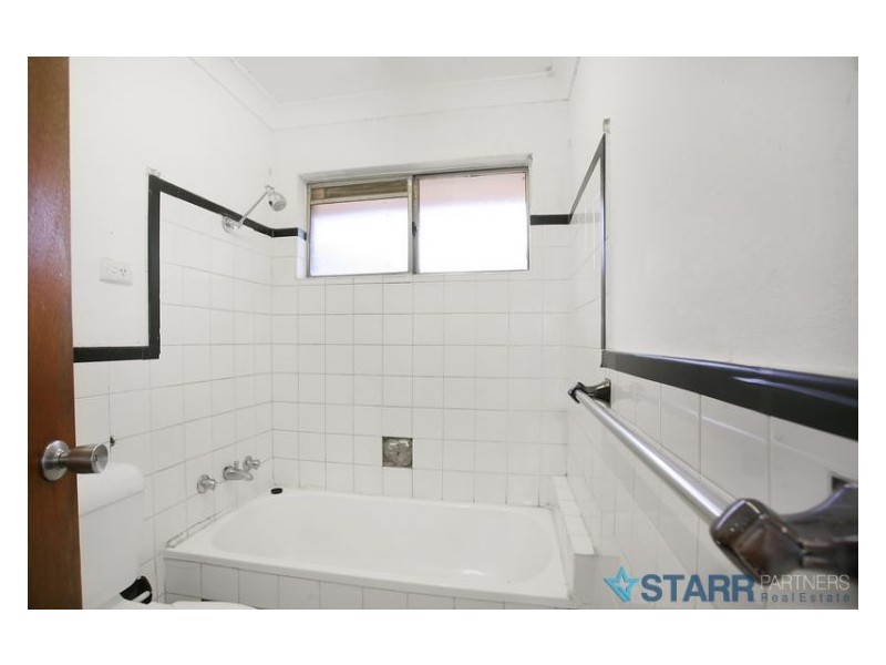 11/7-17  Edwin Street, Regents Park NSW 2143