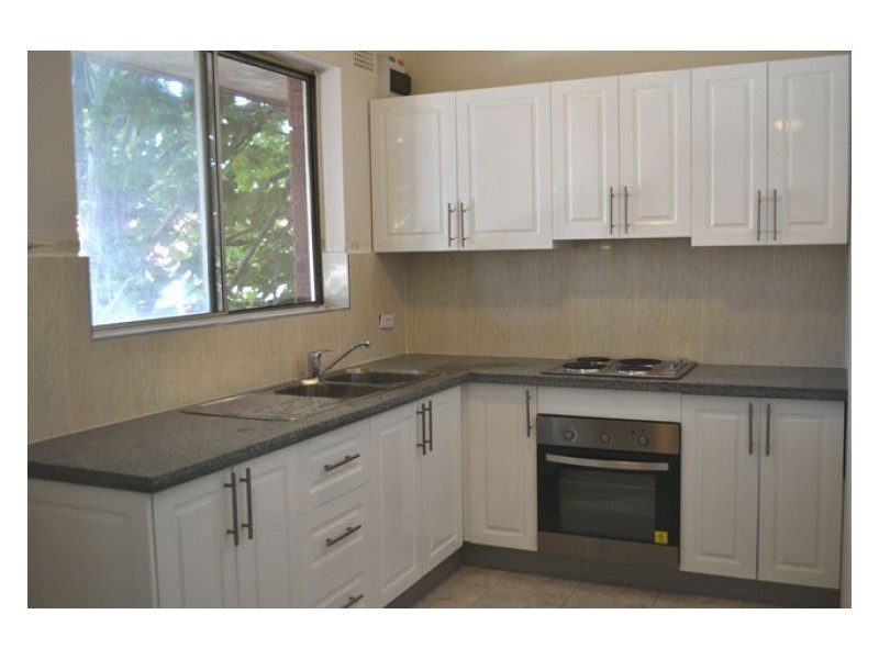 8/51 Dartbrook Road, Auburn NSW 2144