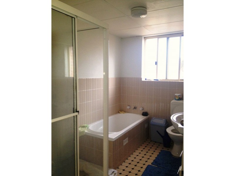 4/16 Hall Street, Auburn NSW 2144