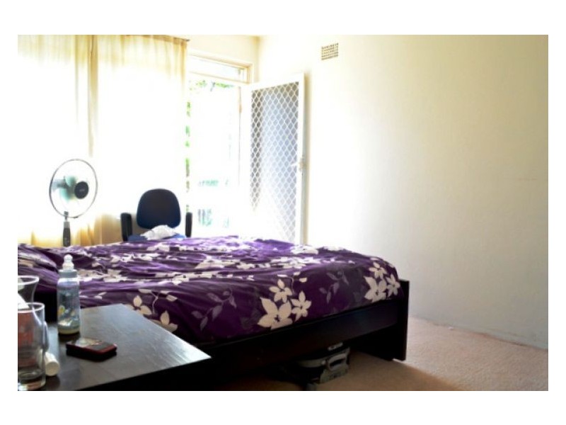 4/65 Harrow Rd, Auburn NSW 2144