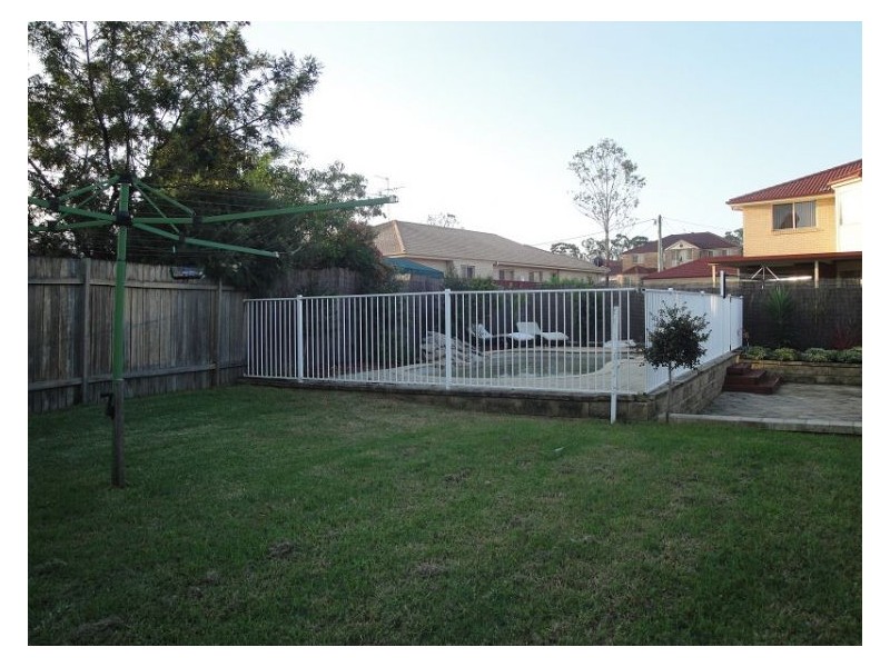 6 Lambert Avenue, Plumpton NSW 2761
