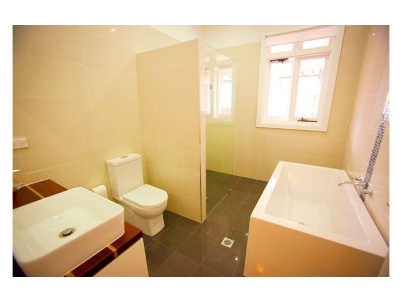 46 Mt Auburn Rd, Berala NSW 2141