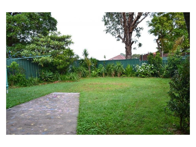 241 Cumberland Rd, Auburn NSW 2144