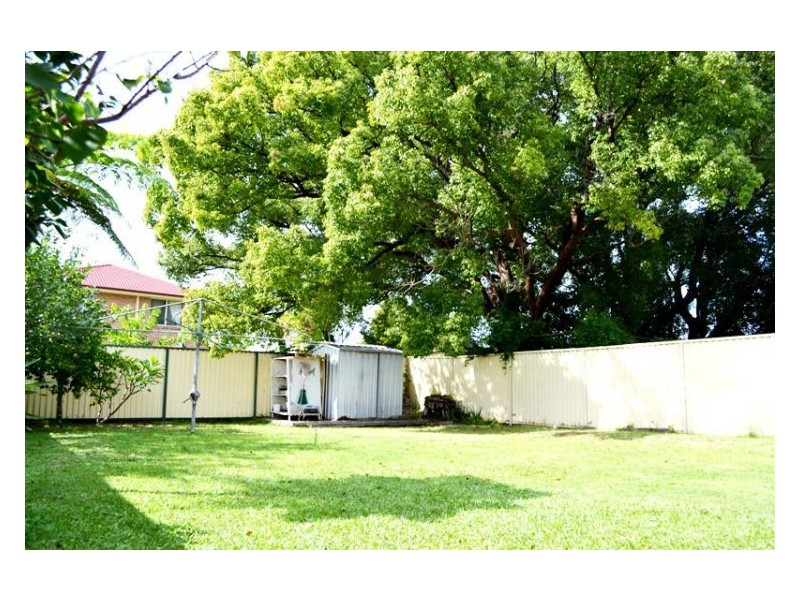 6 Meroo Street, Auburn NSW 2144