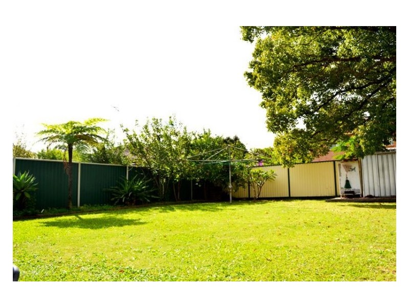 6 Meroo Street, Auburn NSW 2144