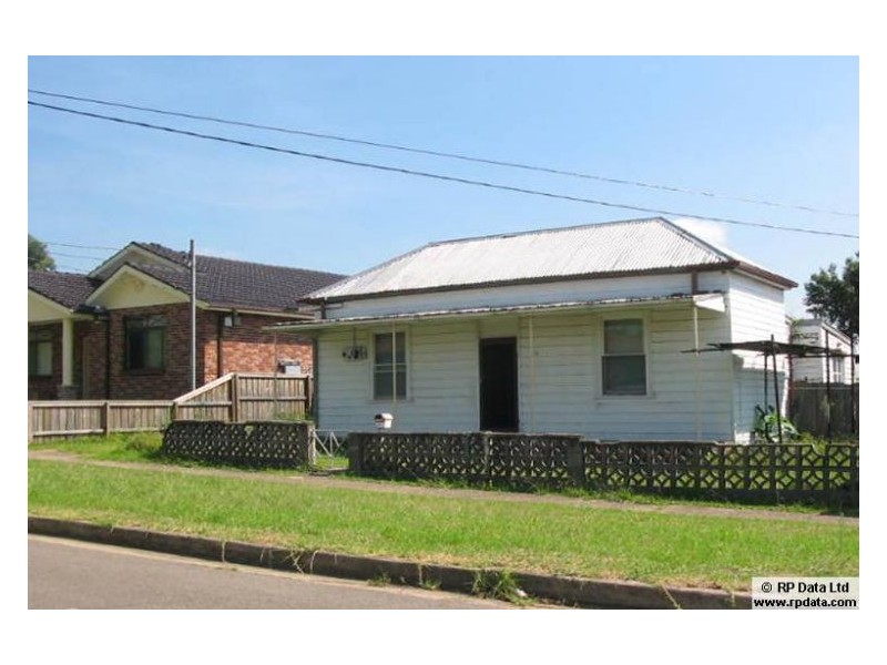 33 Constance Street, Guildford NSW 2161