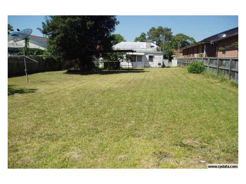 33 Constance Street, Guildford NSW 2161