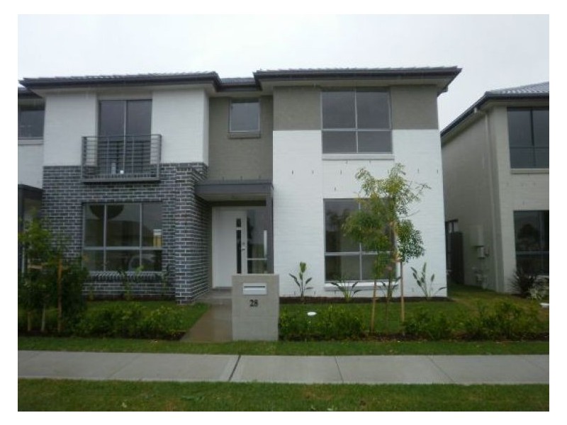 28 Castle St, Auburn NSW 2144